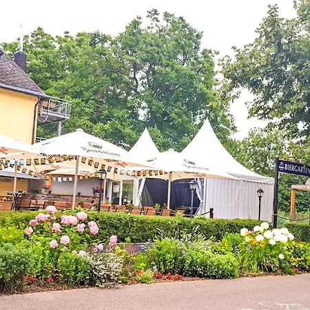 Rheinterrasse 1 兰施泰因