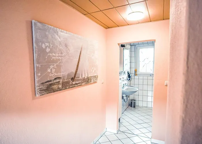 Rheinterrasse 1 Апартаменты *