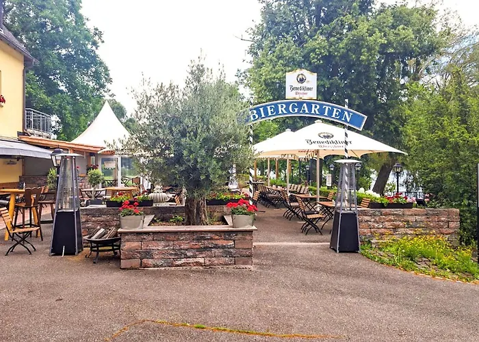 Rheinterrasse 1 Апартаменты