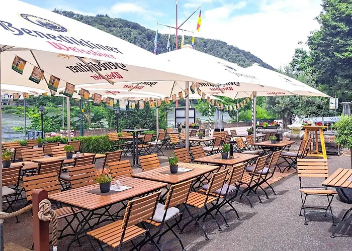 Rheinterrasse 1 Apartamento *